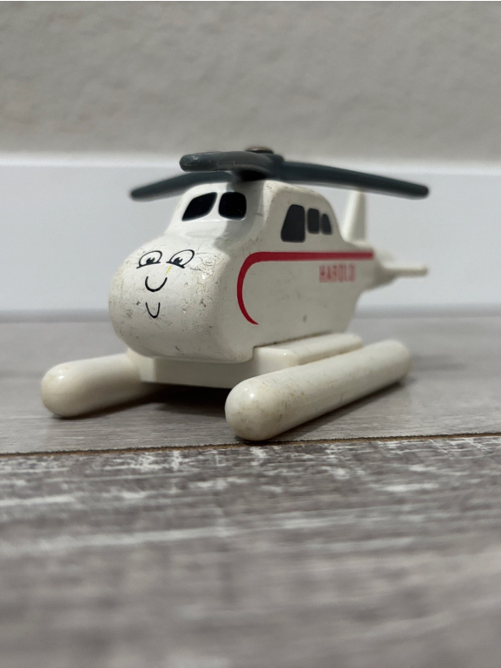 Wooden Harold - Thomas & Friends - Picture 2 of 8